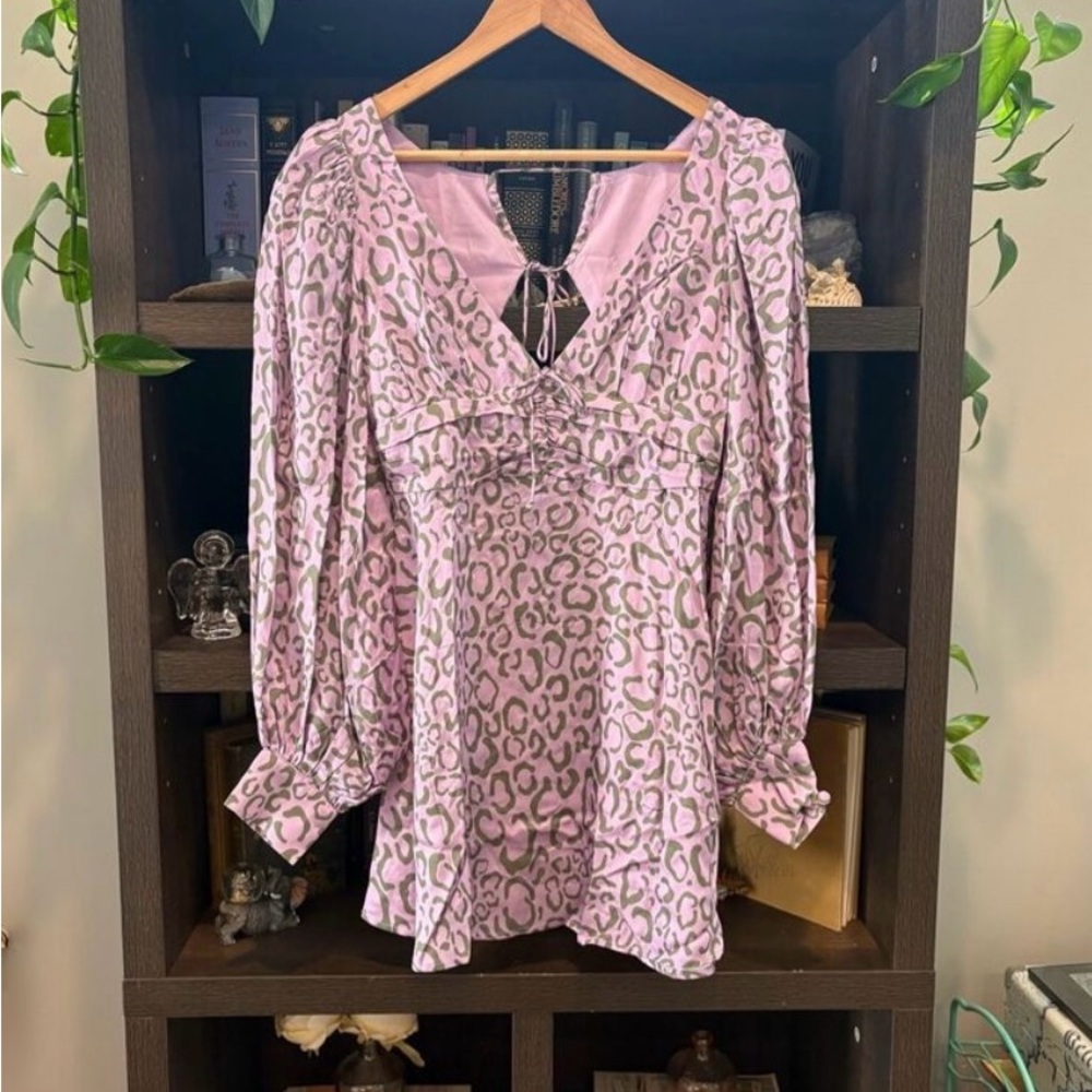 NWT For Love & Lemons Dress Leopard Print Dress in Purple & Gray small - Picture 3 of 7